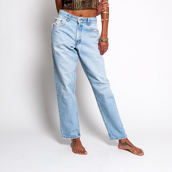 Vintage Levi's 560 LOOSE FIT WEDGIE FIT JEANS - Picture 4 of 5